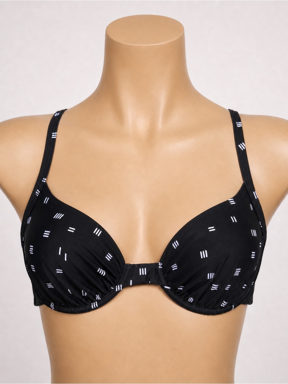 Carve Designs Olivia Bikini Top Swim Dash Black White Size B/C Cup NEW